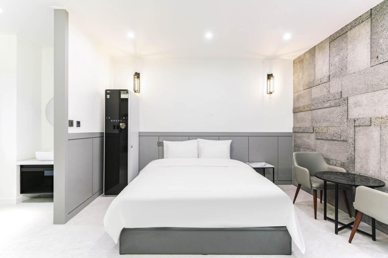 Pyeongtaek Godeok Rich Stay Hotel Экстерьер фото