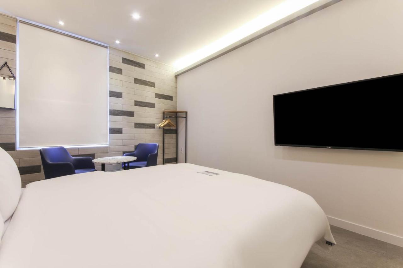 Pyeongtaek Godeok Rich Stay Hotel Экстерьер фото