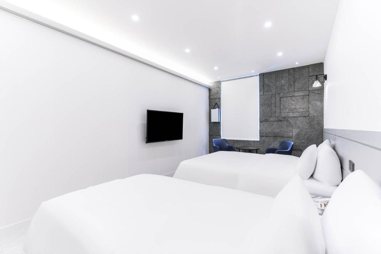 Pyeongtaek Godeok Rich Stay Hotel Экстерьер фото